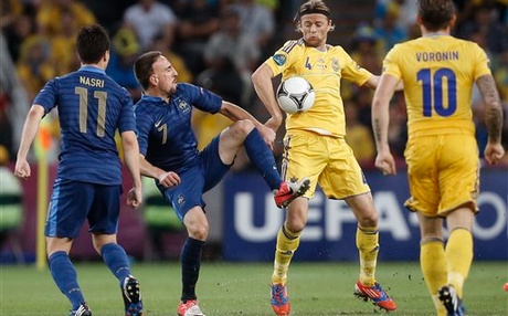 89_france_ukraine_soccer.jpg (63.98 Kb)