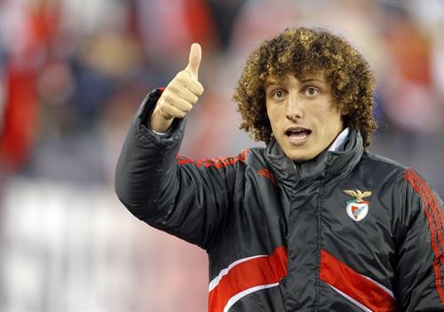 david-luiz-thumbs-up.jpg