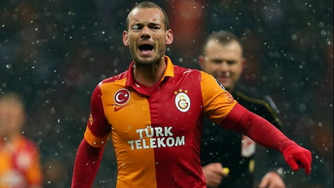 6502_sneijder-galatasaray_-4-.jpg (.95 Kb)