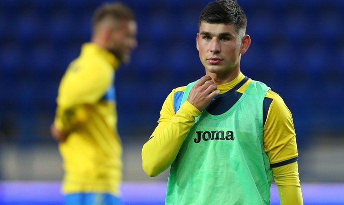 9237_malinovskii__135a96e6.jpeg (40.33 Kb)