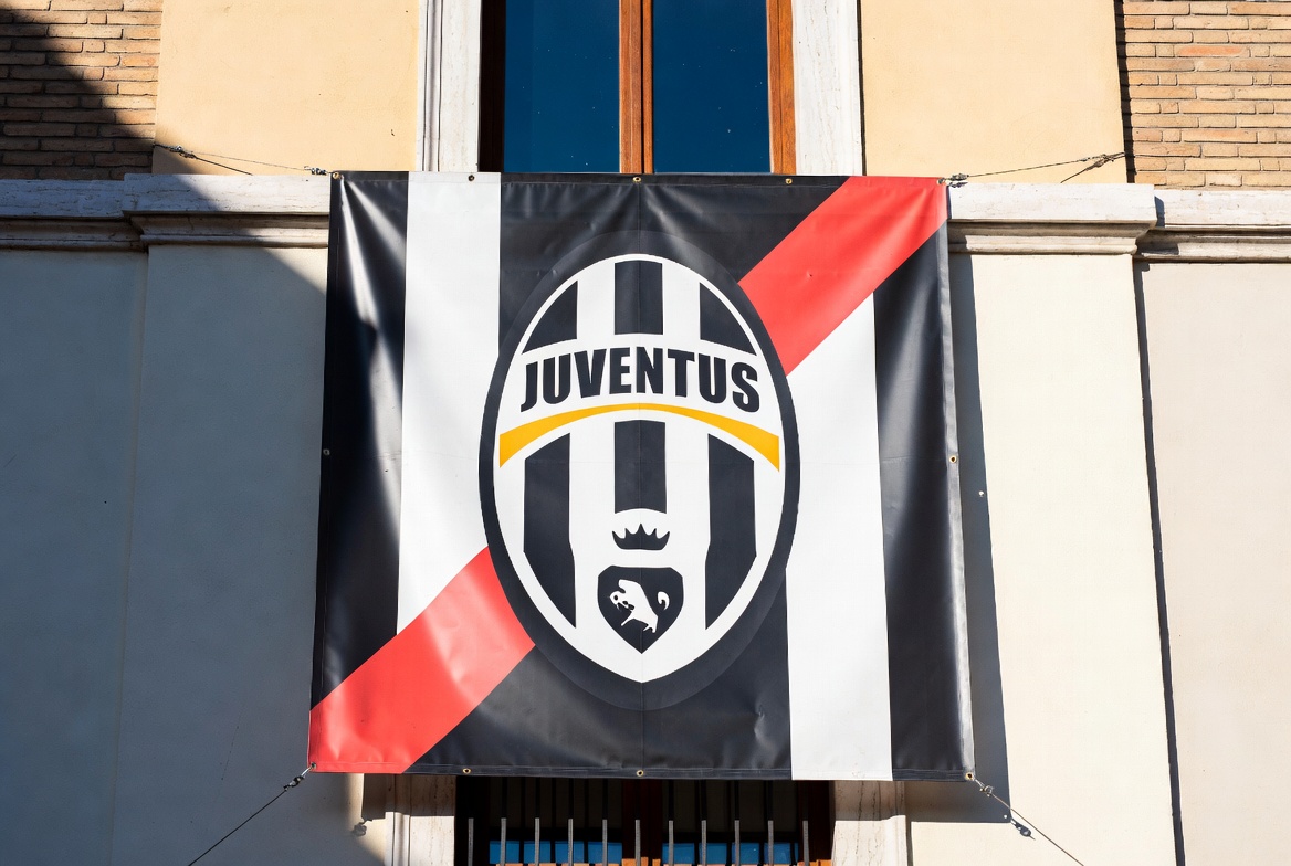 ucaii_42f3b8bc.jpg (2.21 Kb)